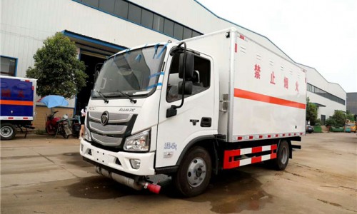 國(guó)六福田歐馬可氣瓶運(yùn)輸車 