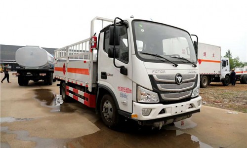 國(guó)六福田歐馬可倉(cāng)欄氣瓶運(yùn)輸車 