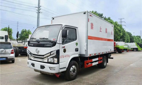 東風D6易燃氣體廂式車 
