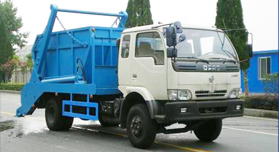 東風(fēng)金霸擺臂式垃圾車(chē) 