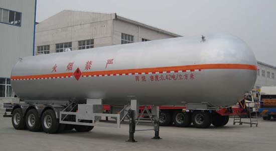 液化氣半掛運(yùn)輸車(58.8立方) 