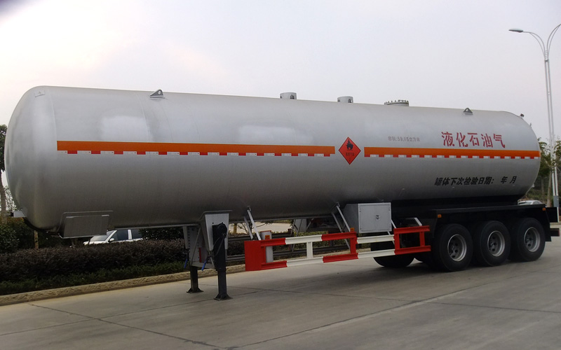 液化氣體運(yùn)輸半掛車 