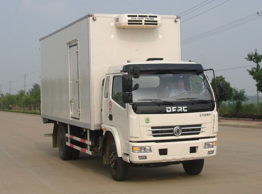 4.1米東風多利卡冷藏車 