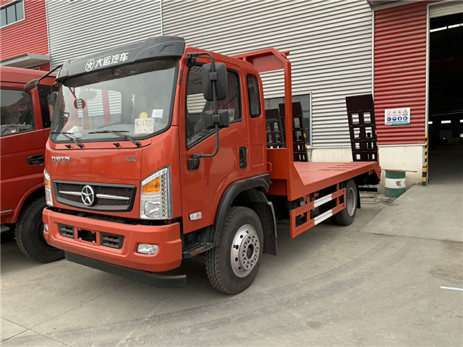 黃牌東風(fēng)華神平板運輸車 